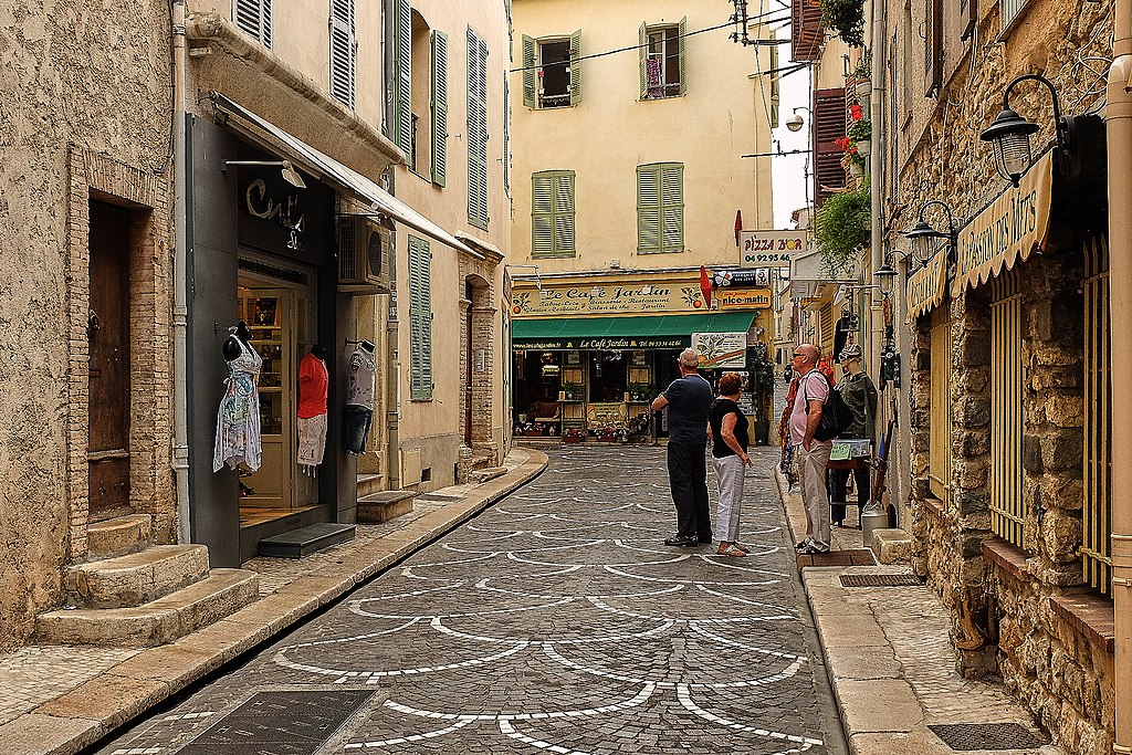 Renovation interieure pas cher Antibes