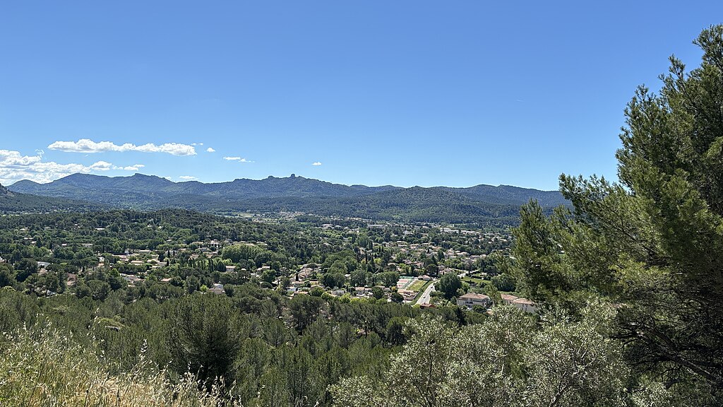 Renovation interieure pas cher Bouc-Bel-Air