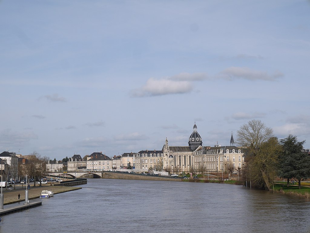 Renovation interieure pas cher Château-Gontier